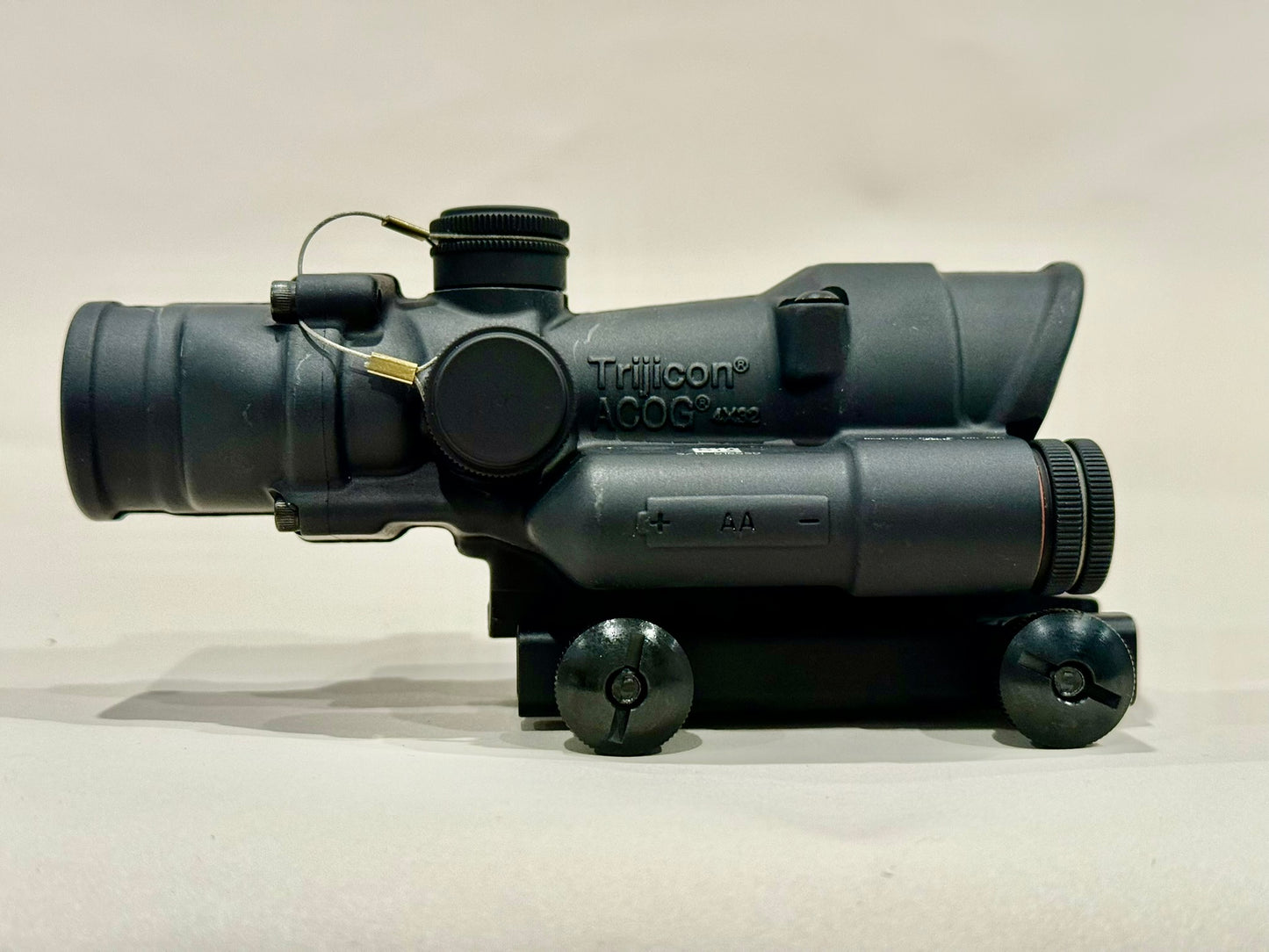 Trijicon ACOG ta02 300 Black TA02-C-100431 00016550
