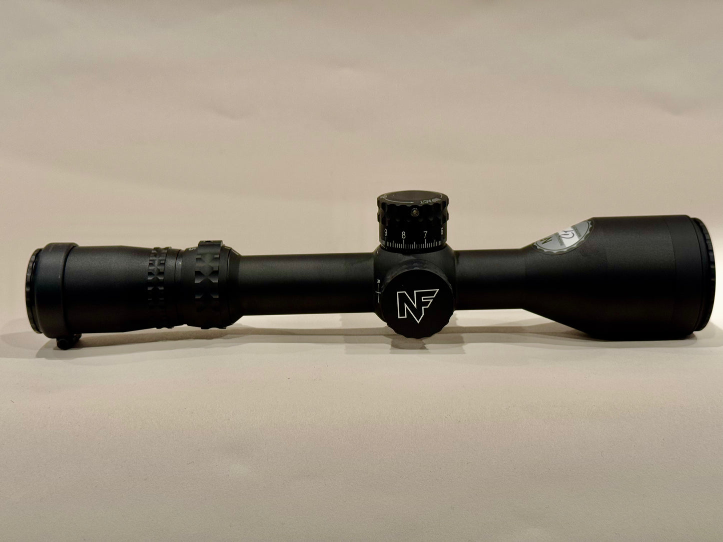 Nightforce NX8 2.5-20 MIL-XT Black Zerostop CW DIGILLUM .1 MIL-RAD AA68378B